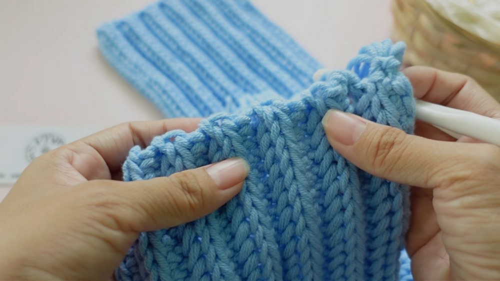 Crochet Scarf Pattern