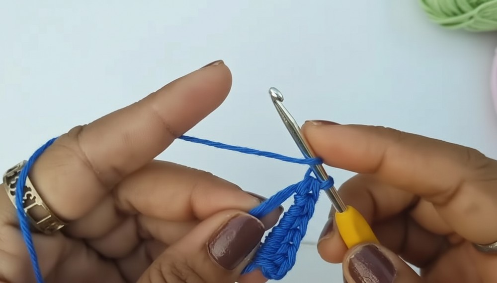 Crochet Flower Bookmark Pattern