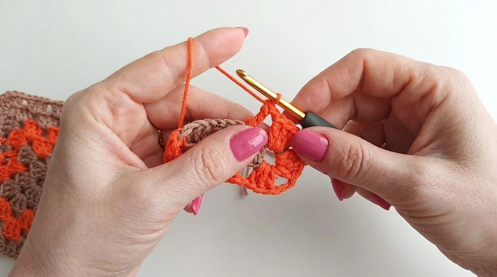 Crochet Phone Bag Pattern