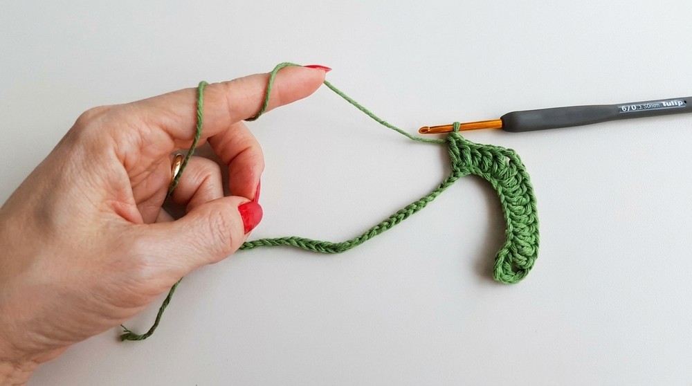 Crochet Baby Cardigan Pattern