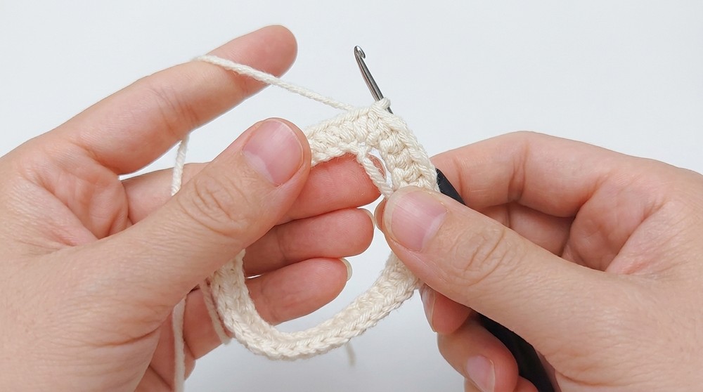 Crochet Baby Saturn Keychain Pattern