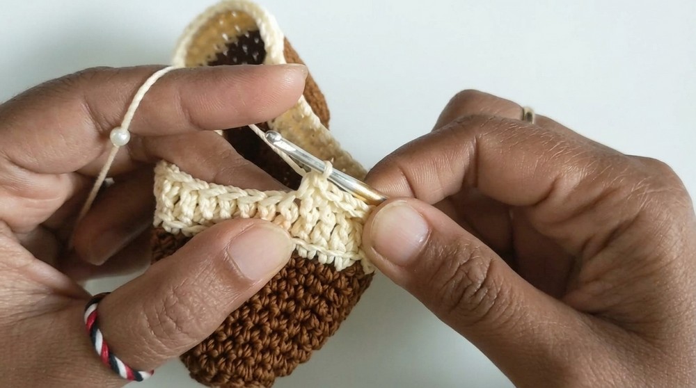Crochet Coin Pouch Or Wallet Pattern