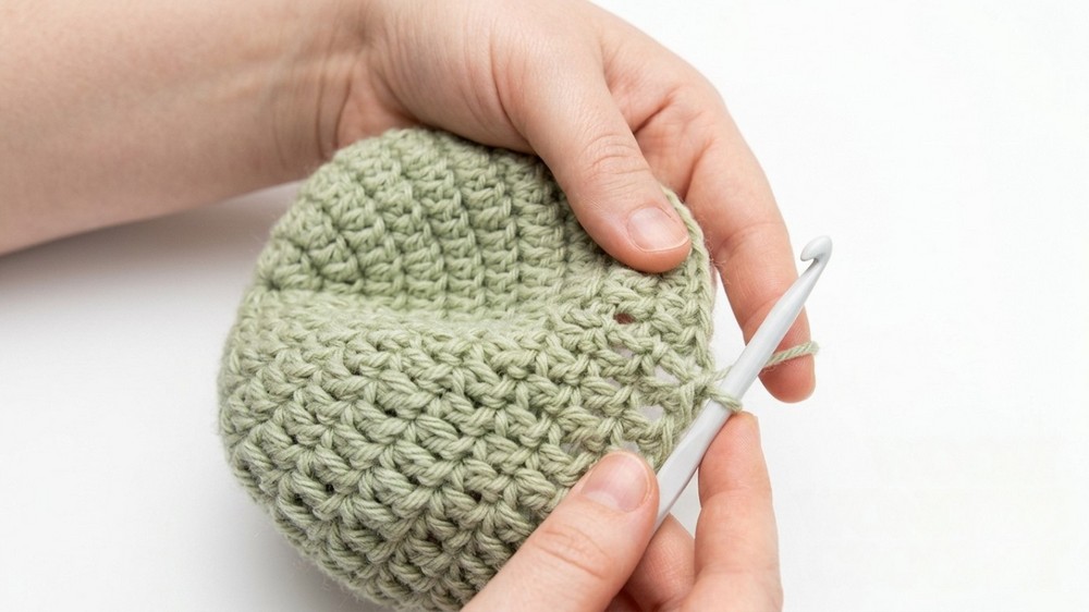 Crochet Summer Baby Hat Pattern