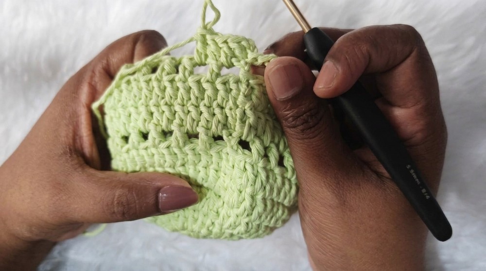 Crochet Bottle Holder Pattern