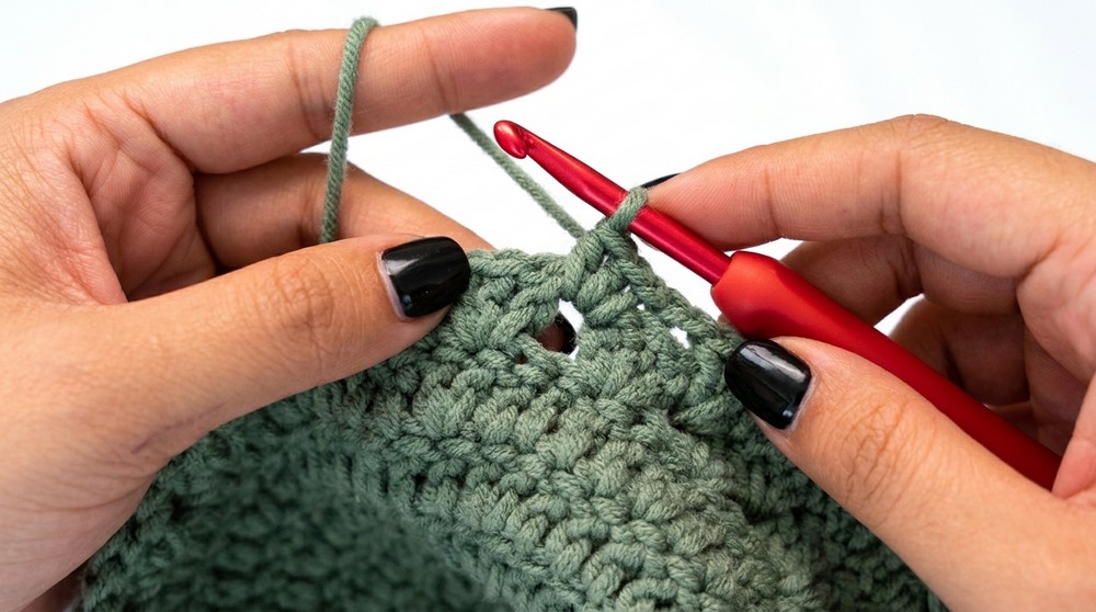 Crochet Granny Bucket Hat Pattern