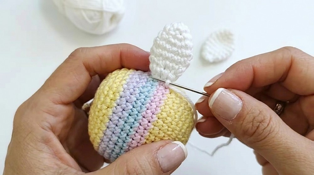 Crochet Bee Amigurumi Pattern