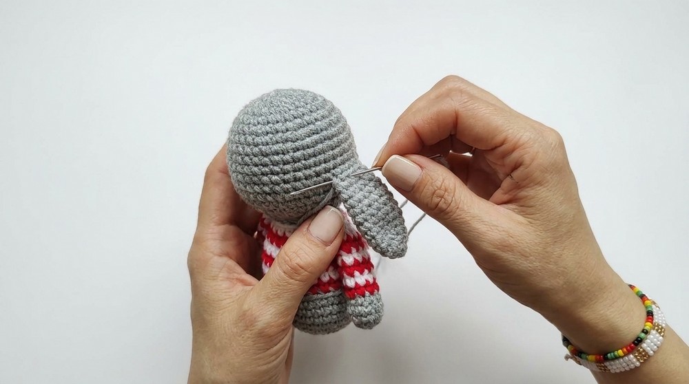 Crochet Elephant With Balloon Pattern