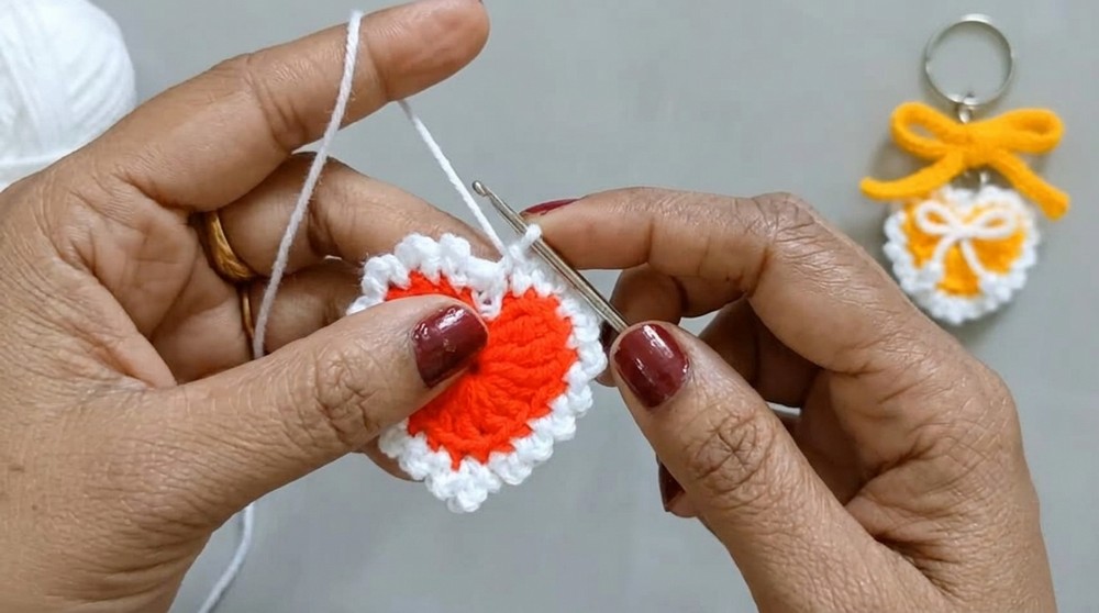 Crochet Bow Heart Keychain Pattern