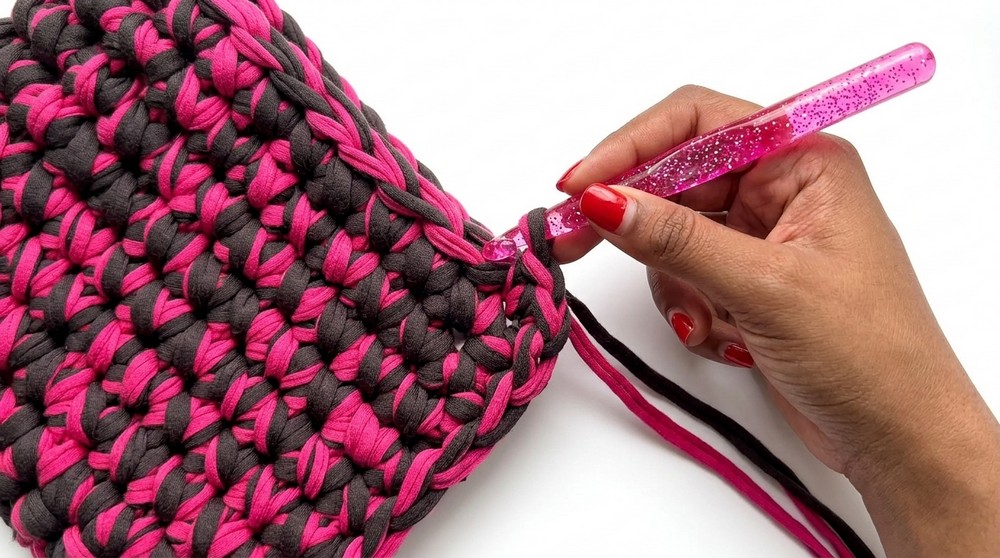 Crochet T Shirt Yarn Shoulder Bag Pattern