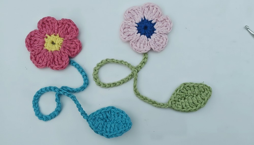 Crochet Flower Bookmark Pattern