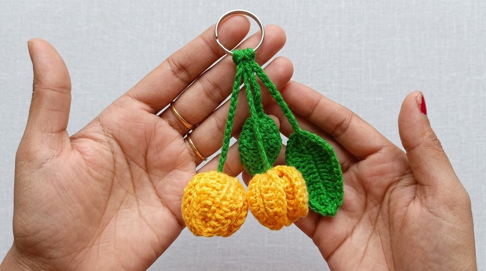 Crochet Tulip Flower Keychain Pattern