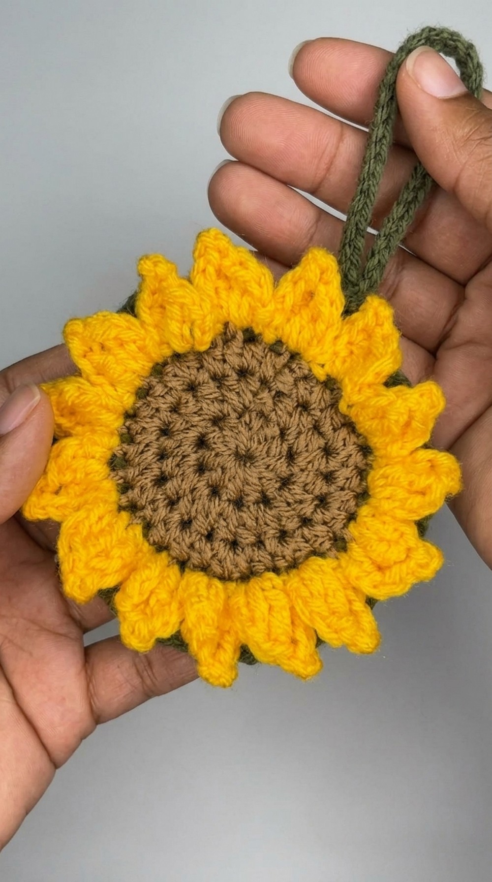 Crochet Sunflower Pouch Pattern