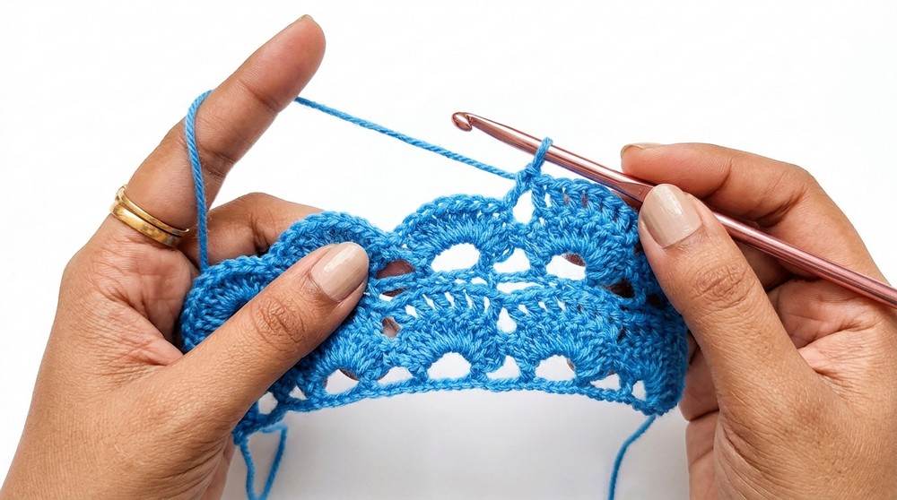 Crochet Flower Scarf Pattern