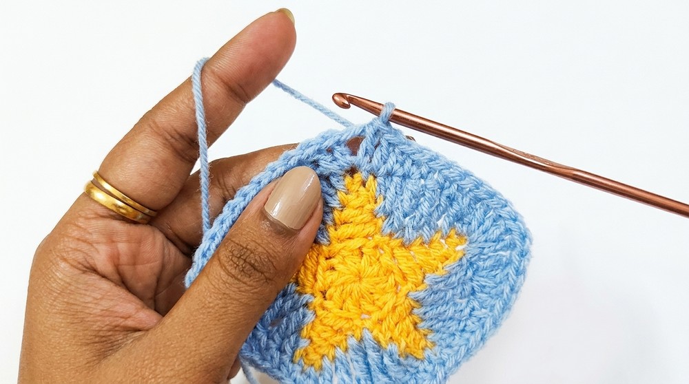 Crochet Star Granny Square Pattern