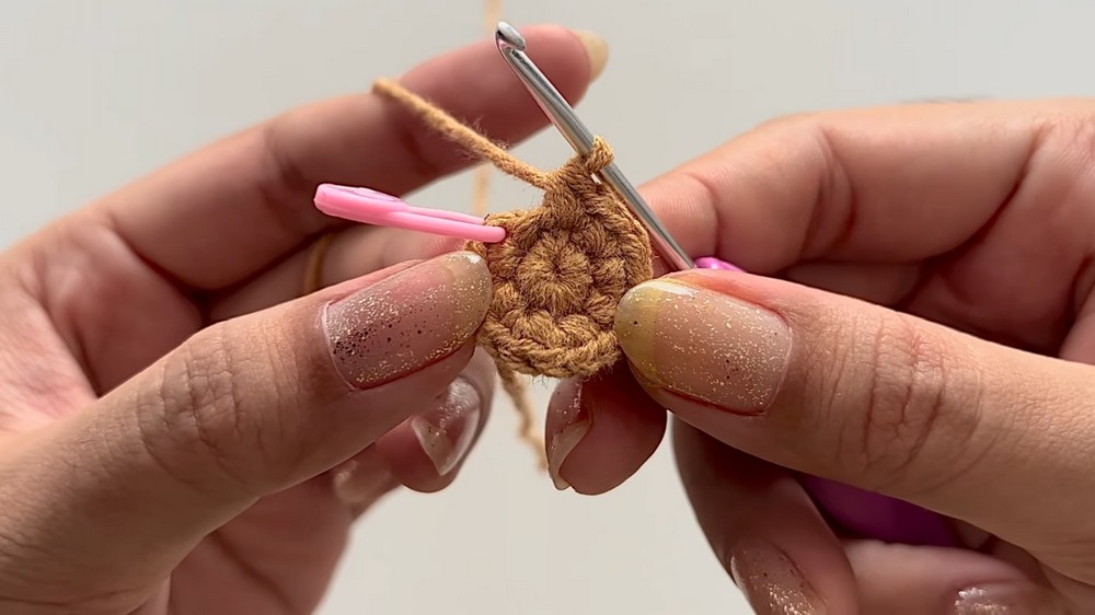 Crochet Mini Flower Bouquet Keychain Pattern