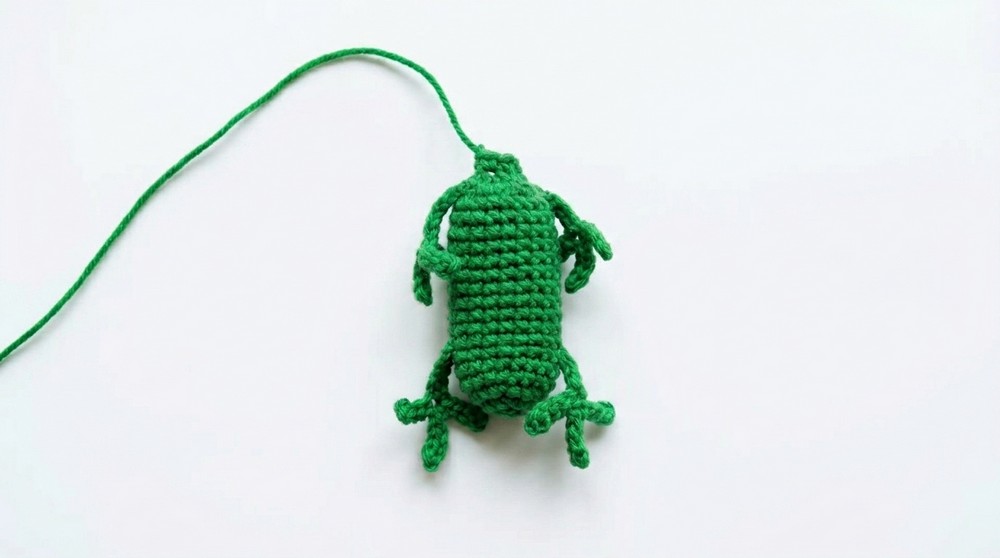 Crochet Frog Keychain Pattern