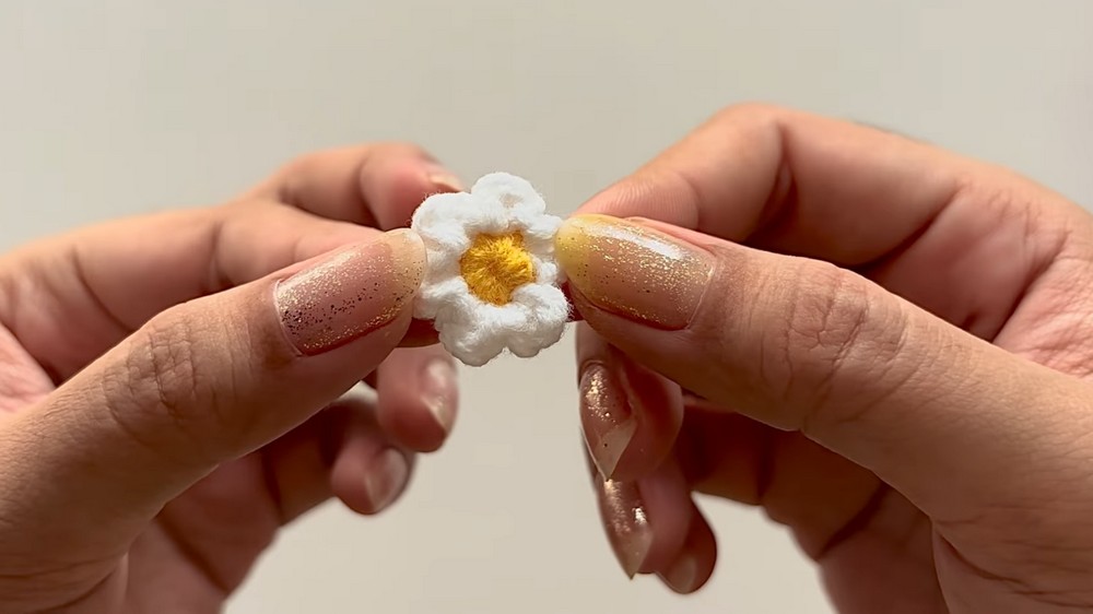 Crochet Mini Flower Bouquet Keychain Pattern