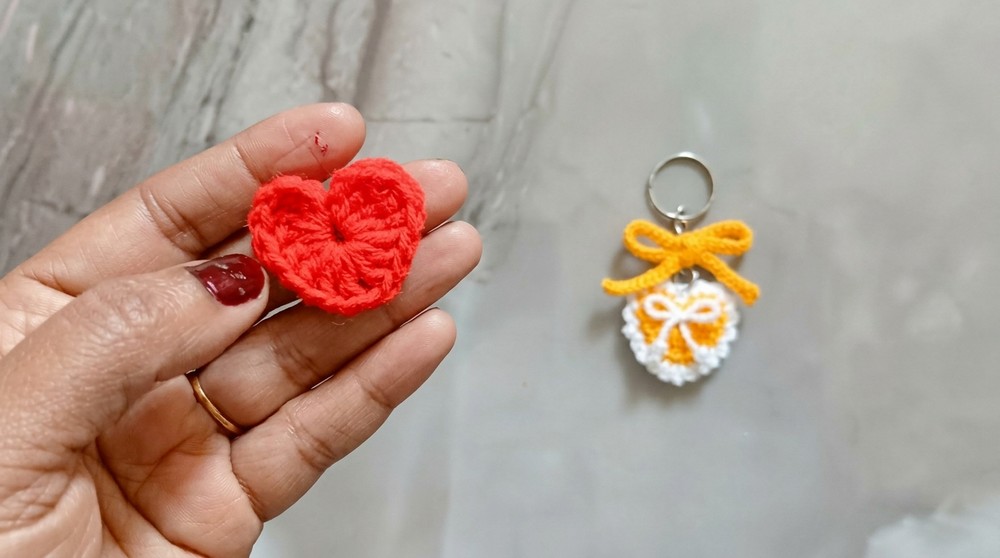 Crochet Bow Heart Keychain Pattern