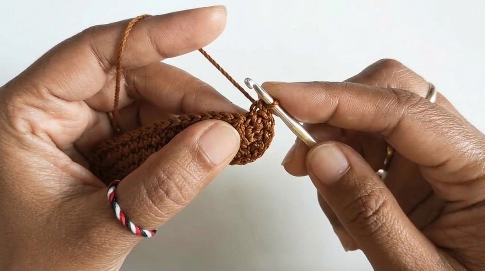 Crochet Coin Pouch Or Wallet Pattern