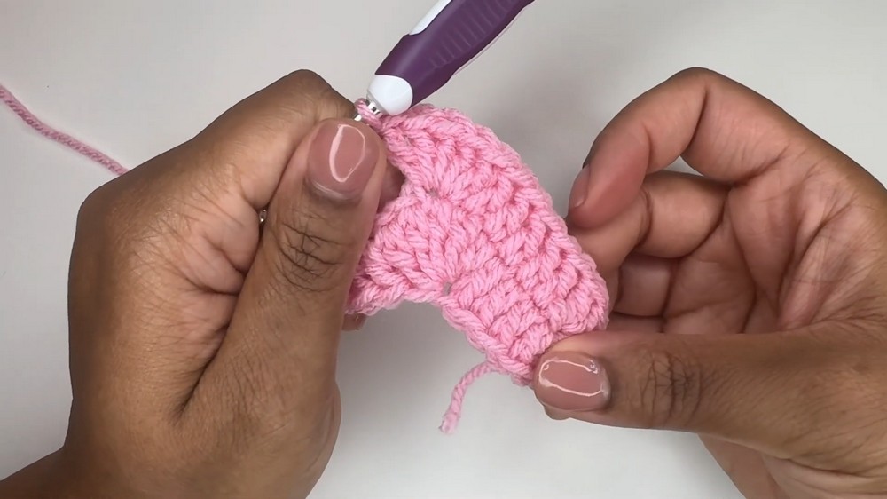 Crochet Heart Pouch Bow Pattern