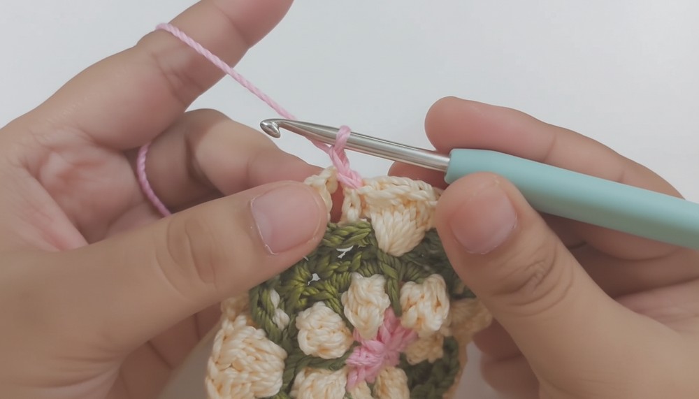 Crochet Cottagecore Floral Vest Pattern