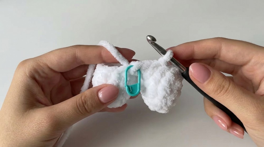 Crochet Cute Plushie Bunny Pattern