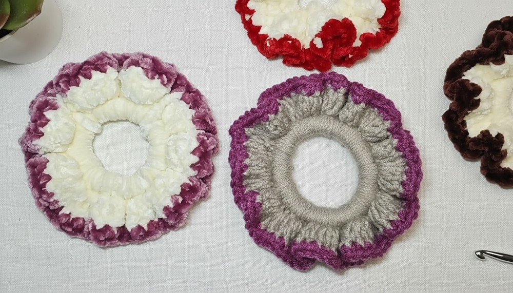 Crochet Scrunchie Pattern