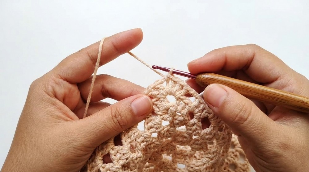 Crochet Heart Motif Table Mat Pattern