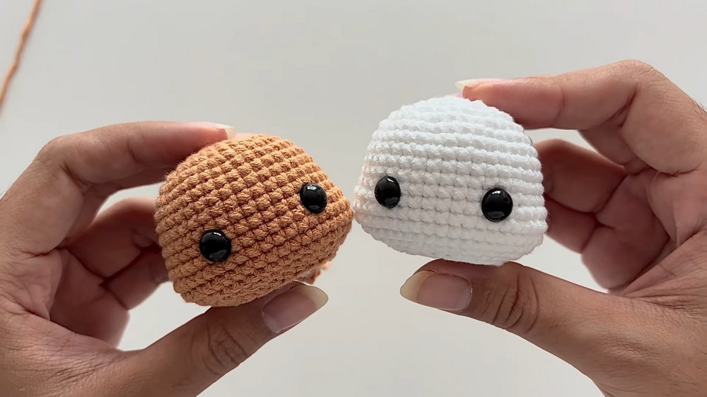 Crochet Dudu & Bubu Couple Keychain Pattern