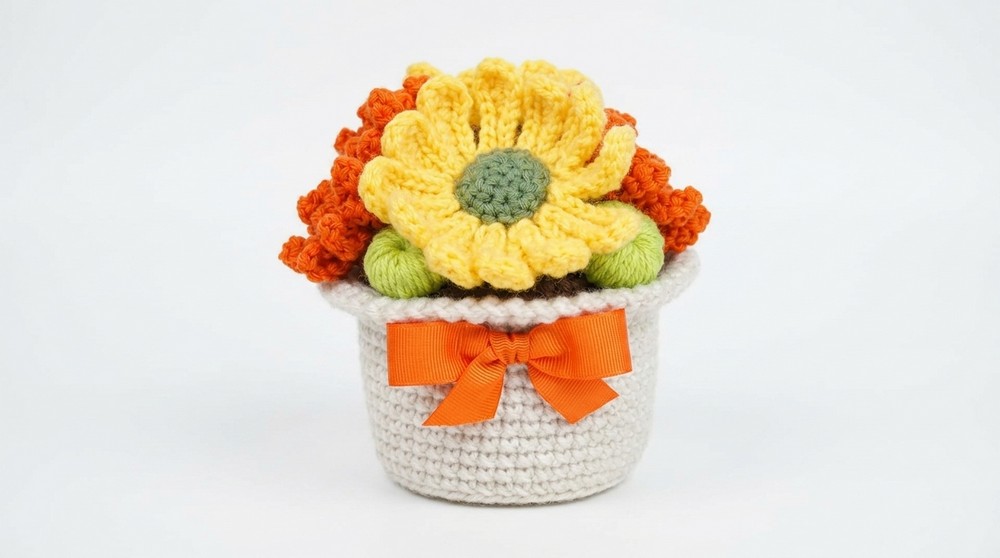 Crochet Flower Pot Bouquet Pattern
