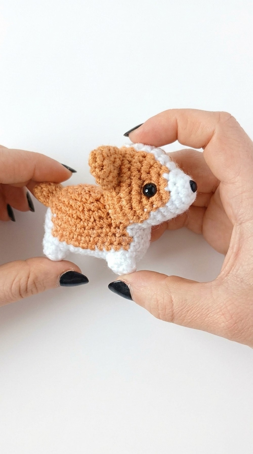 Crochet Tiny Corgi Amigurumi Pattern