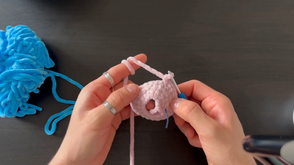 Crochet Donut Keychain Pattern