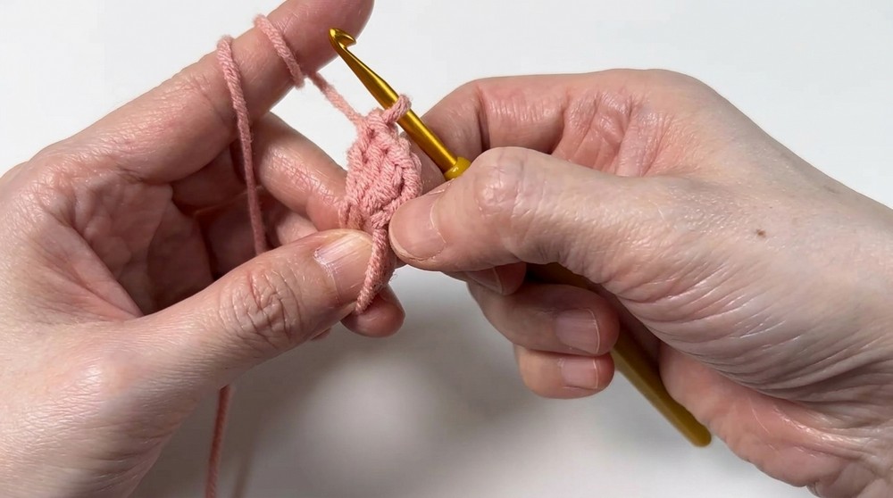 Crochet Cat Mini Pouch Pattern