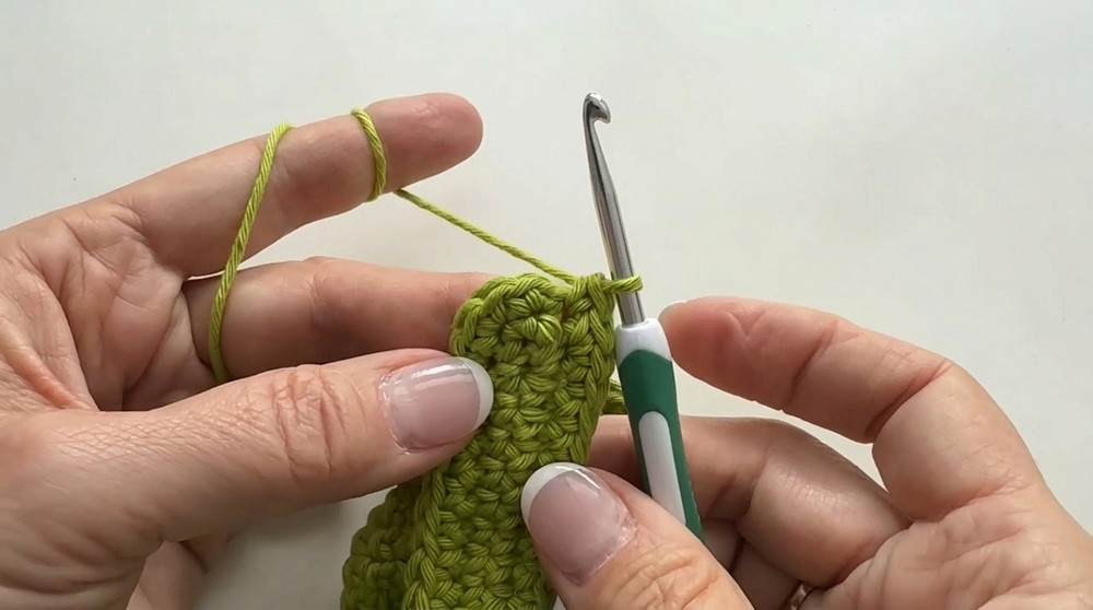 Crochet Daisy Purse Pattern
