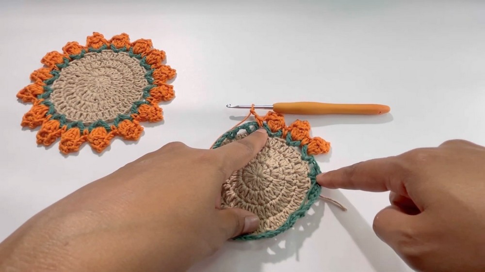 Crochet Beautiful Tea Coaster Pattern 6