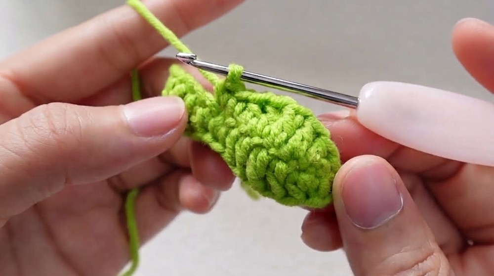 Crochet Cherry Keychain Pattern 6