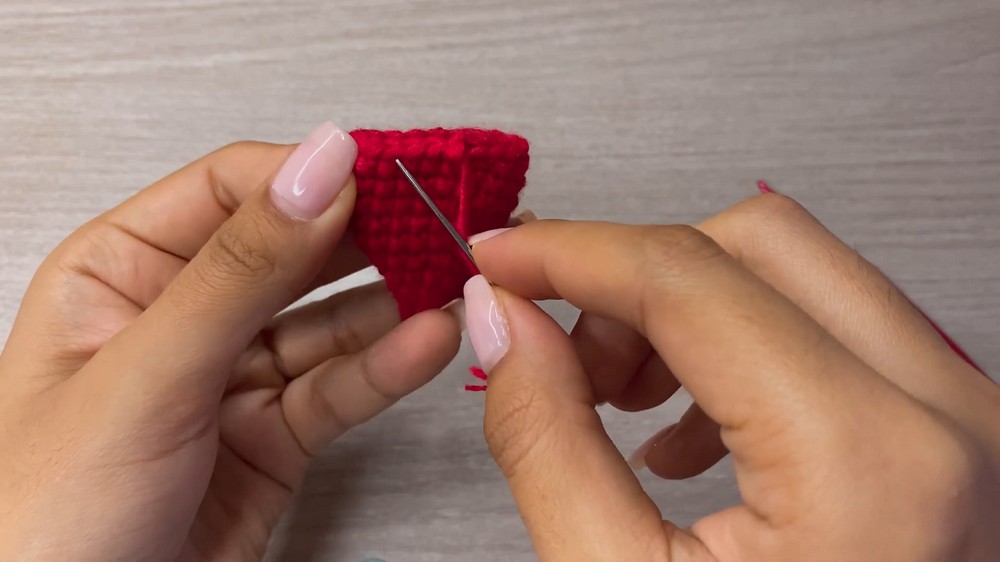 Crochet Christmas Hat Hair Clip Pattern 3