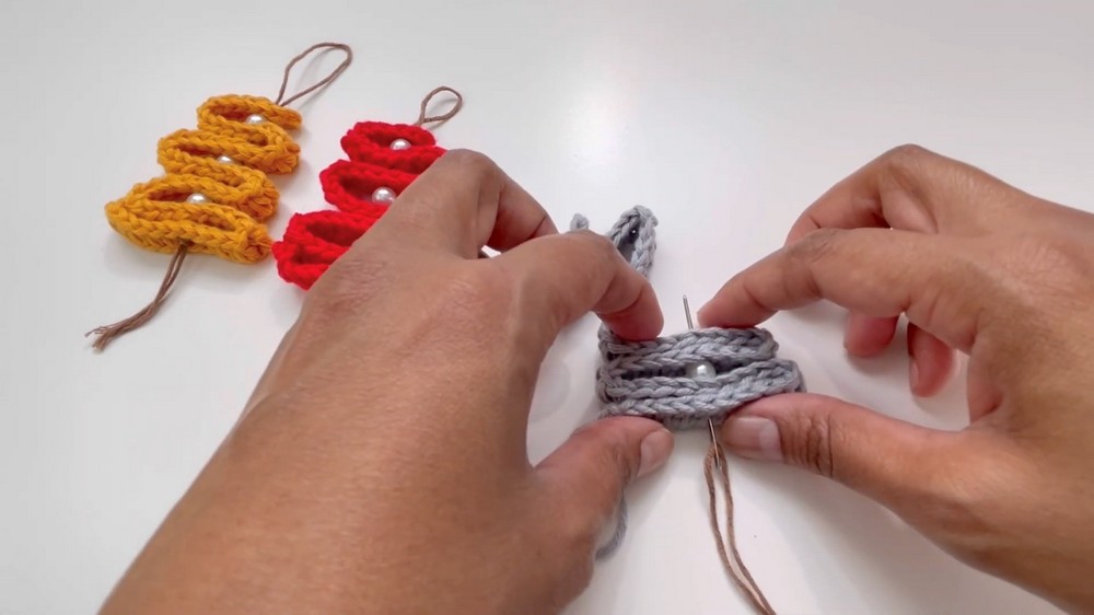 Crochet Christmas Tree Ornament Pattern 1