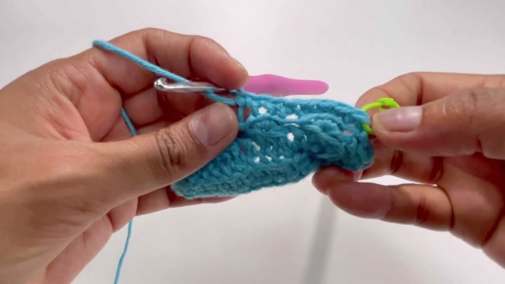 Crochet Drawstring Mini Pouch Pattern 3