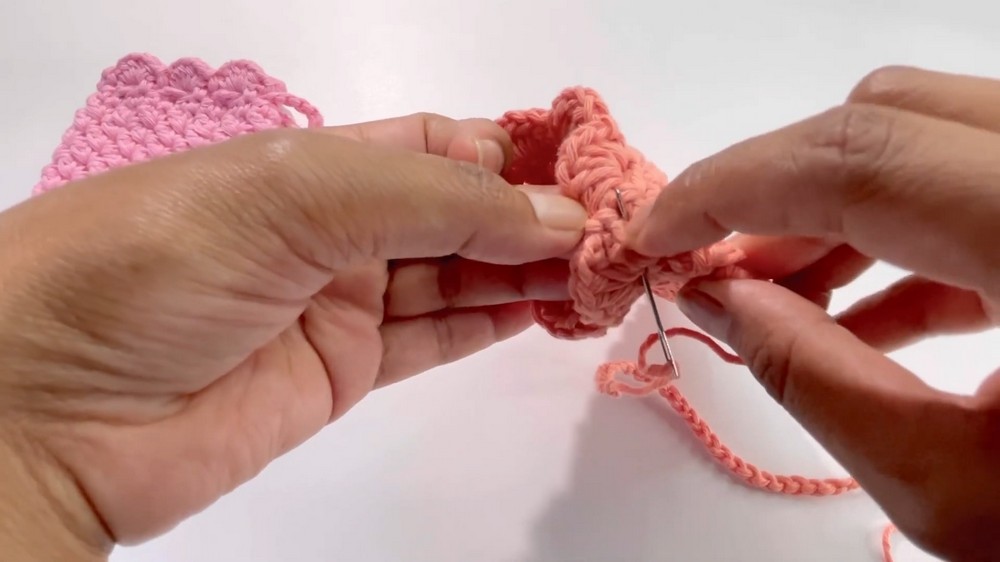 Crochet Drawstring Mini Pouch Pattern 5