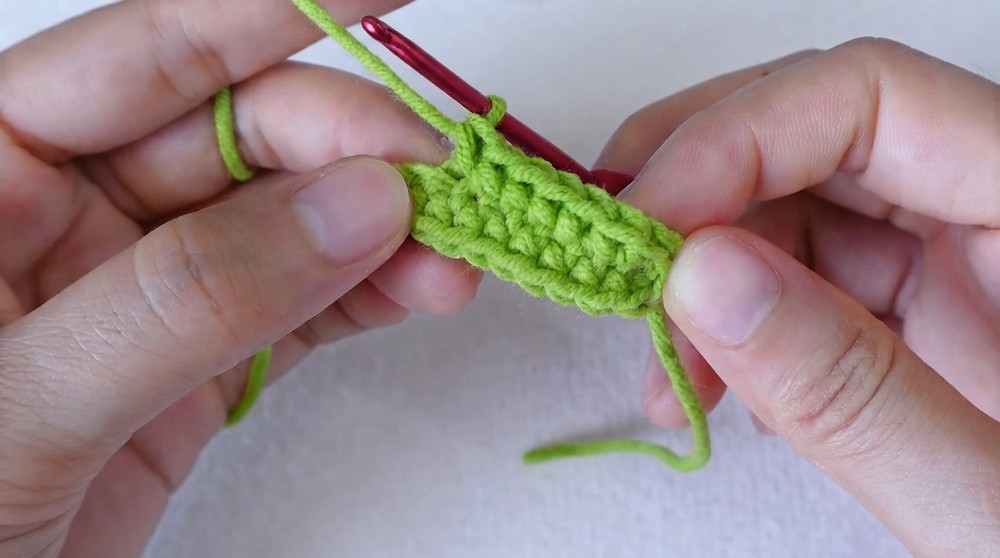 Crochet Flower Hair Clips Pattern 2