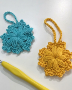 Crochet Flower Keychain Pattern 7