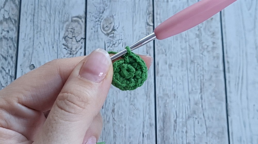 Crochet Flower Queen Snake Pattern 1