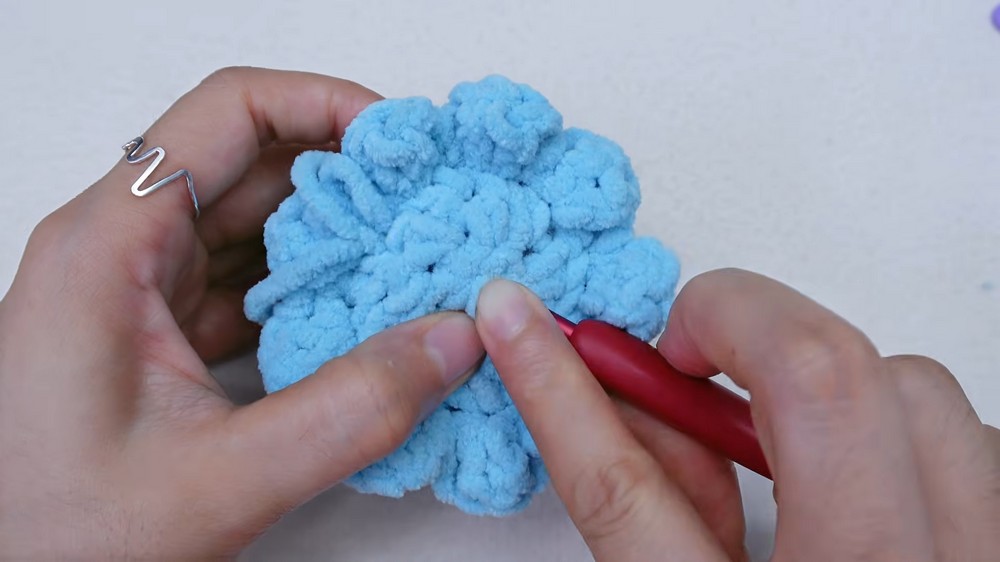 Crochet No-Sew Octopus Pattern 6