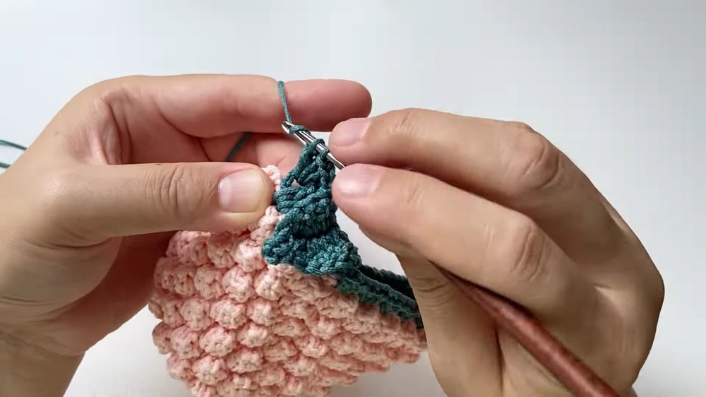 Crochet Pineapple Container Pattern 5