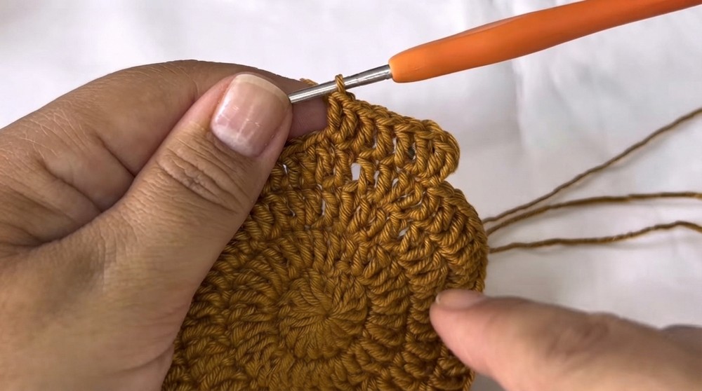 Crochet Pumpkin Cup Coaster Pattern 3