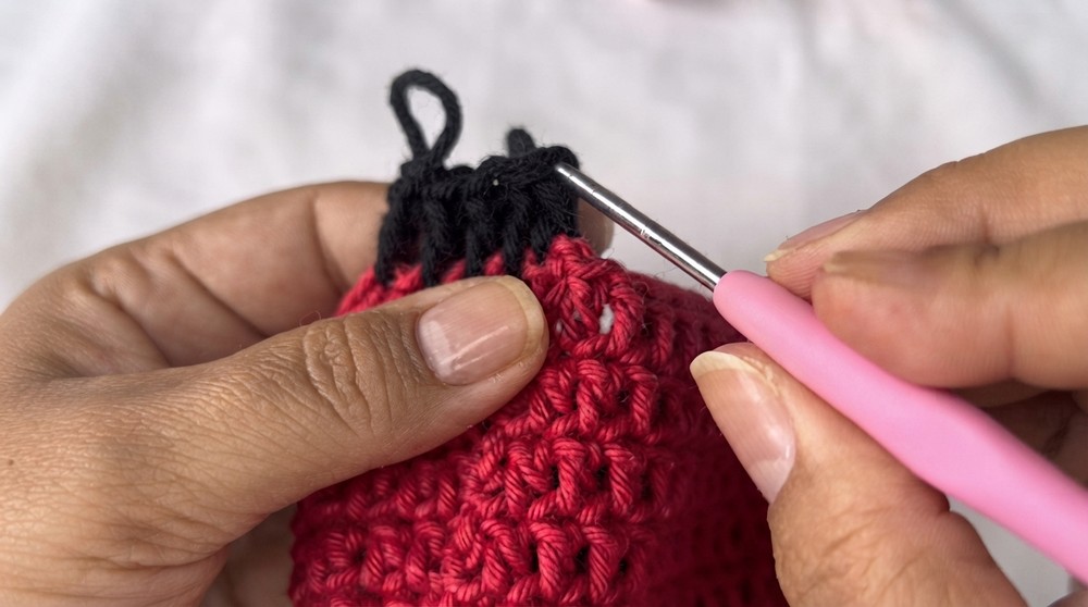 Crochet Santa Claus Bag Pattern 3
