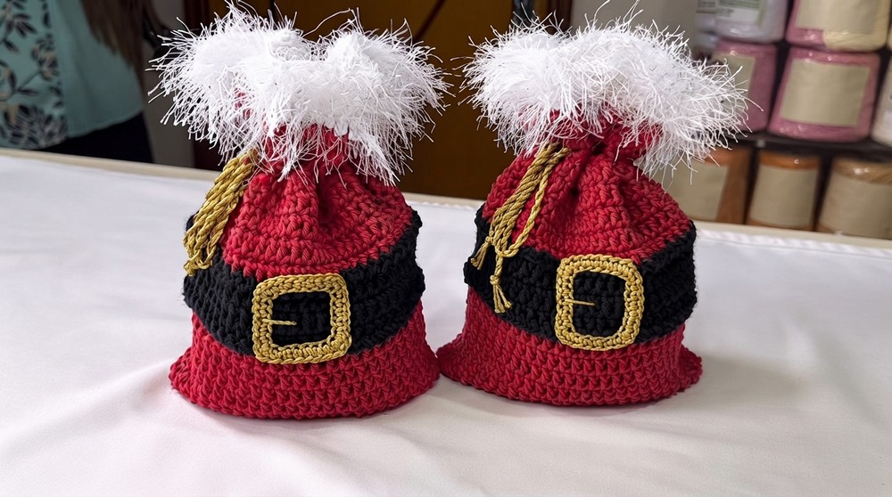Crochet Santa Claus Bag Pattern 7