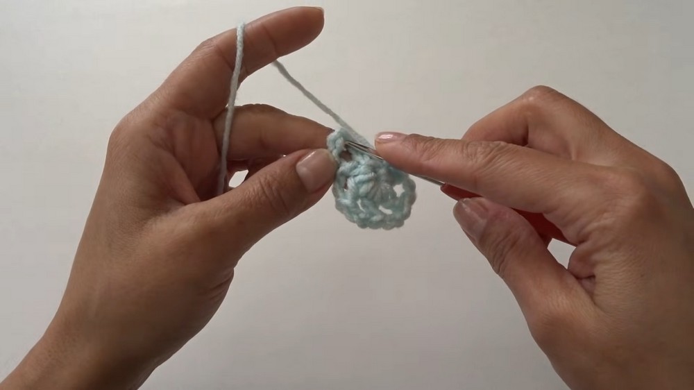 Crochet Snowflake Ornament Pattern 2