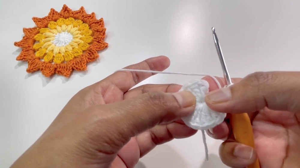 Crochet Sunrays Coaster Pattern 2